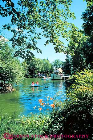 Stock Photo #12513: keywords -  alberta boat boating boats canada children edmonton in peddle play playing pond ponds recreation summer valley vert zoo zoos