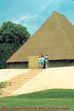 Stock Photo #11310: keywords -  american chucalissa indian indians memphis museum museums native people tennessee vert