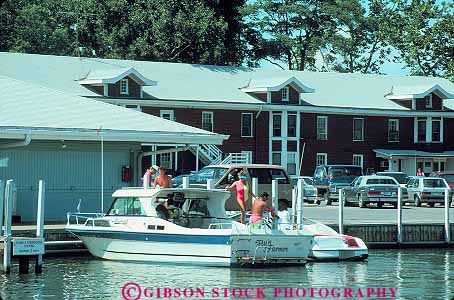 Stock Photo #14168: keywords -  amusement attraction boat boating boats cedar dock docks erie fun great horz lake lakes leisure marina marinas ohio outboard park parks people play playing plays point recreation region summer tourist traveler vacation