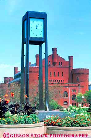 Stock Photo #19359: keywords -  building buildings campus campuses clock clocks college great lakes landmark library madison mall metal of region square state tower towers universities university vert wisconsin