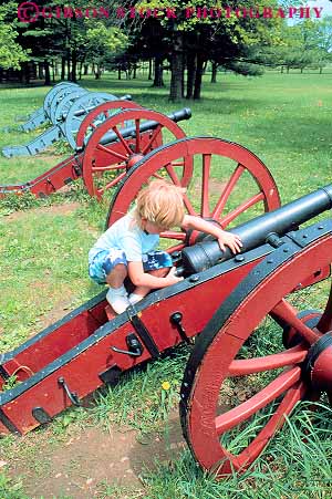 Stock Photo #14201: keywords -  american artillery cannon cannons child children field forge george girl girls gun guns historic history living museum museums national park pennsylvania people plays reconstruction released replica replicas replicated replicates revolution revolutionary row rows valley vert war washington weapon weapons wheel wheels
