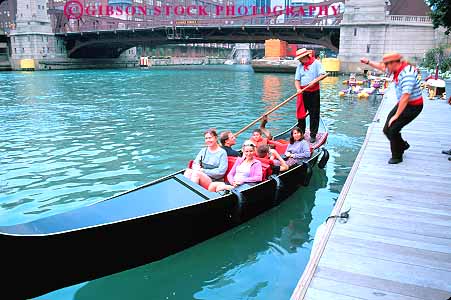 Stock Photo #18936: keywords -  activities activity boat boating boats chicago cities city downtown fun gondola gondolas group horz illinois outdoor outdoors outside people person play playing recreation ride rider riders rides river rivers take tour touring tourist tourists tours water