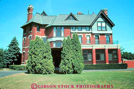 Stock Photo #19109: keywords -  architecture brick brucemore building buildings cedar cities city design great home horz house iowa mansion mansions old plains rapids region state style traditional vintage