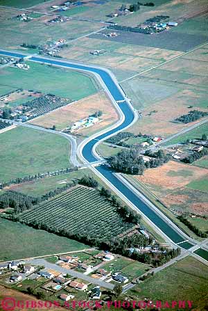 Stock Photo #15463: keywords -  aerial aerials aquaduct aqueducts california canal canals colusa irrigation northern sacramento tehema transport transportation transporting transports valley vert water